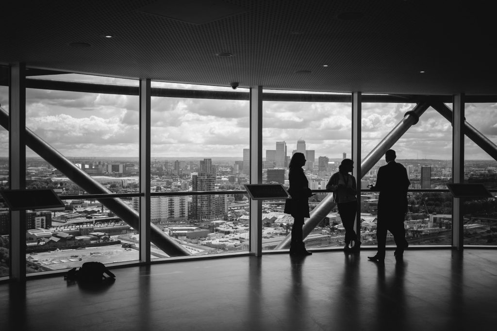 The Power of Fractional Executives for Startups Image